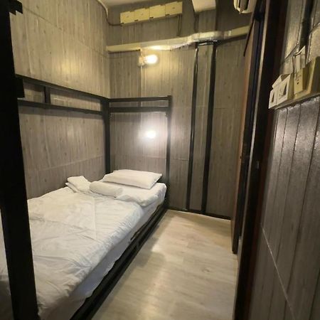Bed Bangkok Hostel Екстер'єр фото