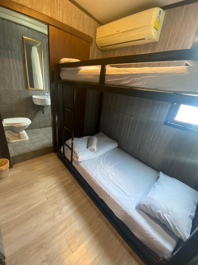 Bed Bangkok Hostel Екстер'єр фото