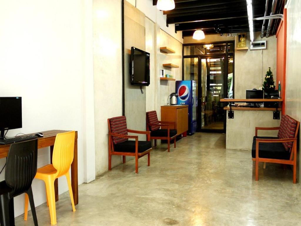 Bed Bangkok Hostel Екстер'єр фото