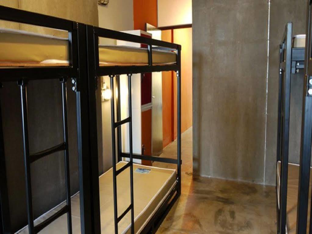 Bed Bangkok Hostel Екстер'єр фото