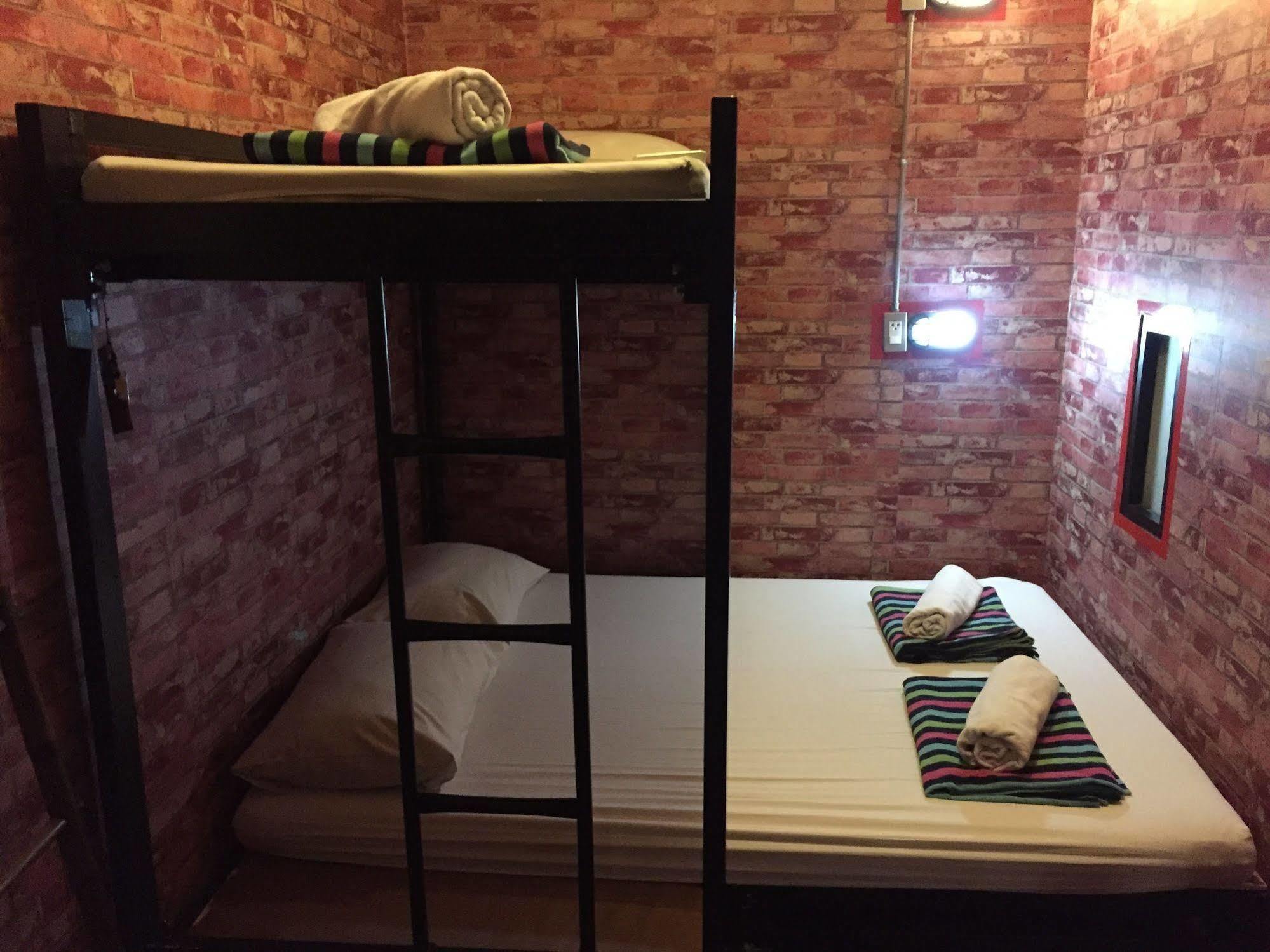 Bed Bangkok Hostel Екстер'єр фото