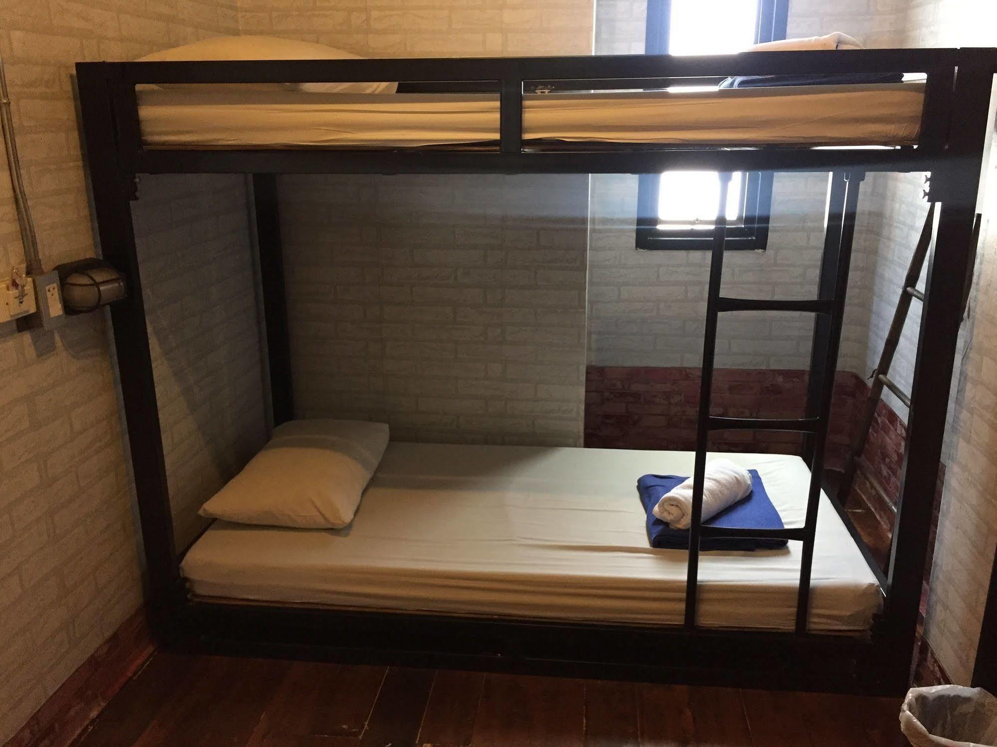 Bed Bangkok Hostel Екстер'єр фото